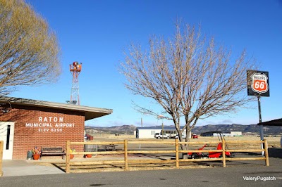 Raton Municipal Airport