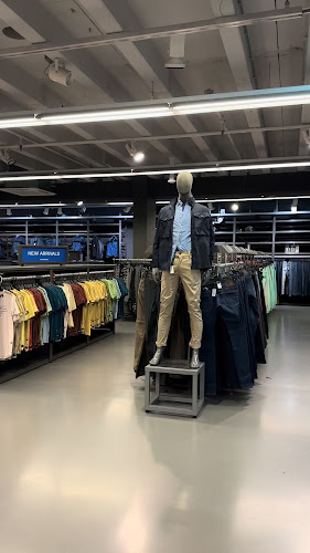 G-Star RAW Store Outlet openingstijden