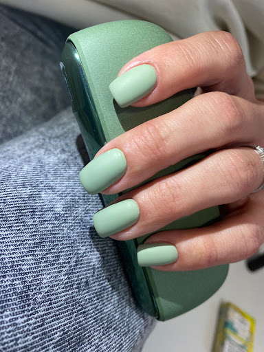 Zami Nails - Visual