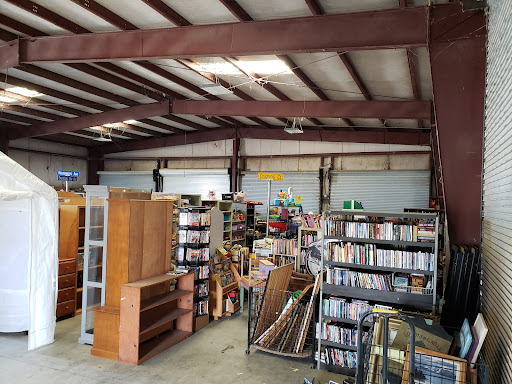 Big Blue Recycling Barn