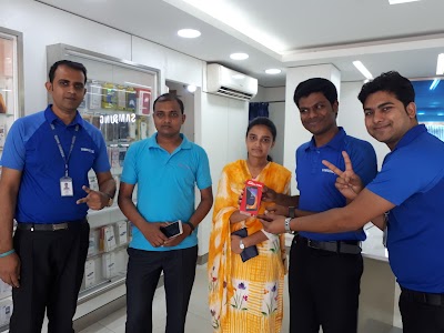 Photos of Samsung Smartphone Cafe (Jessore)