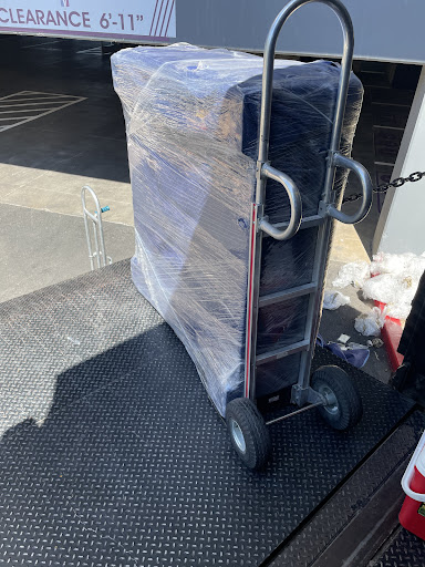 Jackie Movers - Visual