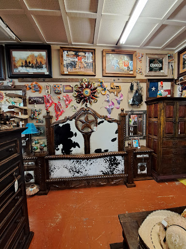 Rustic Unlimited - Visual