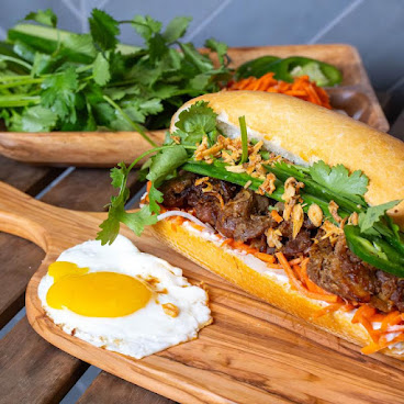 Co May Bistro by null