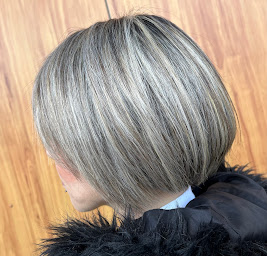 Photo n°24 de Neolook, Coiffeur mixte & Barbier à Voiron (Barbier)