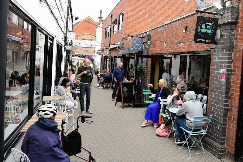 The Heath Bookshop photo 2