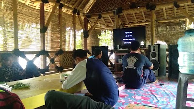 Photos of Pondok lesehan & Pemancingan Neng Cella