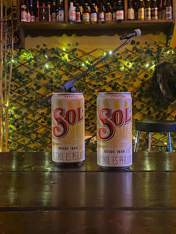 Amsterdam Cervecería by null