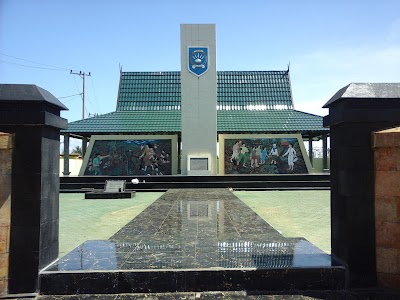 Photos of Monumen Mathilda Batlayeri