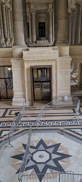 Palace of Justice by null