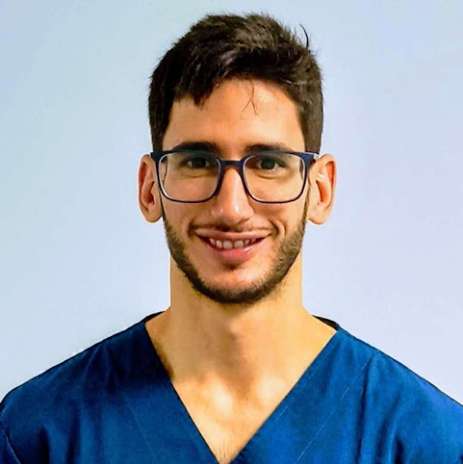 Dr. Carlos Cadaval Gallardo, Cirujano pediátrico