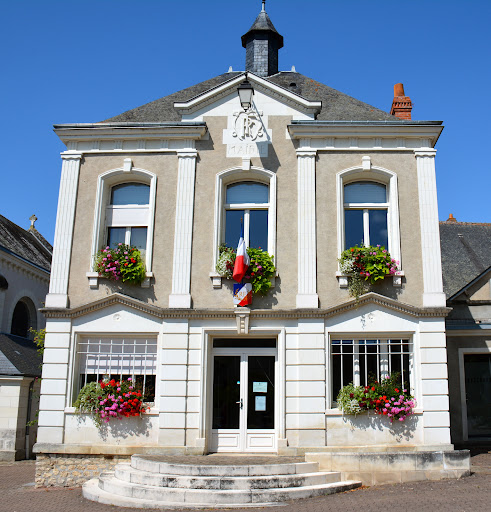 Photo de Mairie de Saint-Antoine-du-Rocher à Saint-Antoine-du-Rocher (37360)