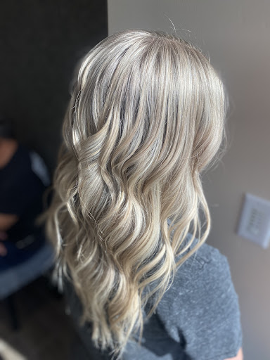 Blondesbybritt - Thumbnail