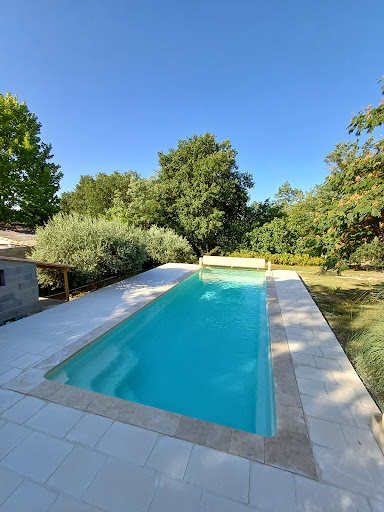 Photo de Réno Pro - Maçonnerie et piscines coques Arles