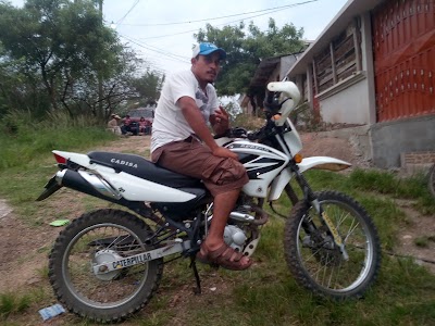 Photos of Yonker Carlos Juticalpa