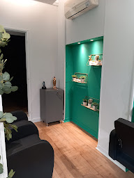 Photo n°16 de Eliani Coiffure à Brive-la-Gaillarde (Salon de coiffure)