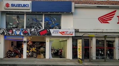Photos of Suzuki Medell&iacute;n