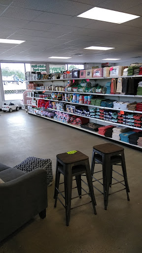 Poppy's One Stop Resale - United States