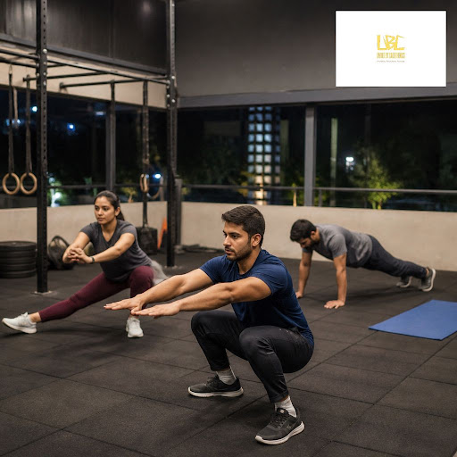 Long workday but still want a powerful, energising workout? At United by Calisthenics in Kandival… post image