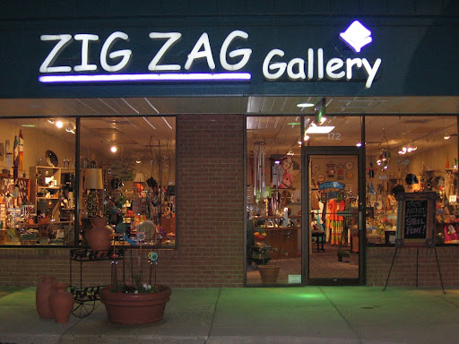 ZIG ZAG Gallery - Visual