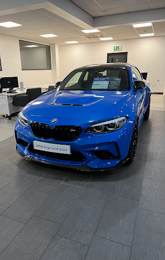 Berry Cobham BMW - Thumbnail