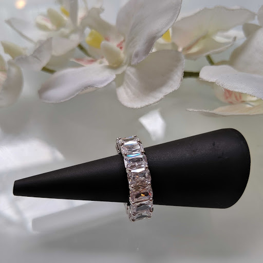 Carbon and Coal Jewellery - Thumbnail