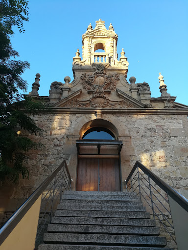 Old Church Pizarrales