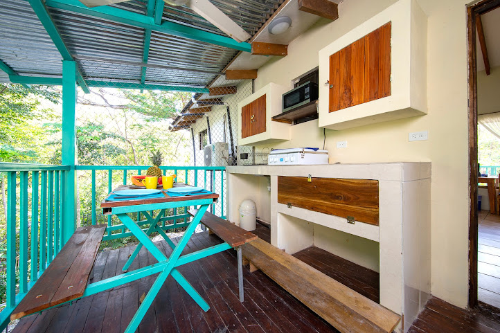 Hotel Diversion Tropical by null