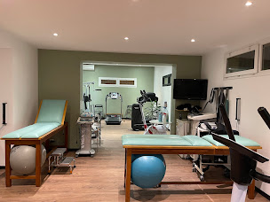 Photo n°6 de Kinés La Tour du Crieu. Franck Gentili, David Cumenges, Pierre Hamion, Houillon Maxime à La Tour-du-Crieu (Kinésithérapeute)