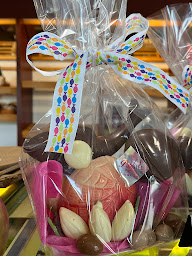 Photo n°5 de Loig et Marilyn Porhiel SARL à Plonéis (Pâtisserie)