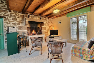 Photo n°4 de Tertrais - Gîtes de France à Saint-Germain-en-Coglès (Lodge)