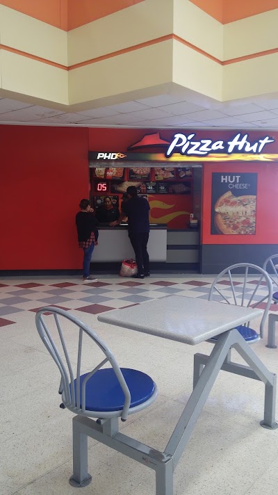 Photos of Pizza Hut Alfredo Del Mazo
