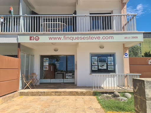 Finques Esteve Penedés. Inmobiliaria.Captación casas. Segur de Calafell.