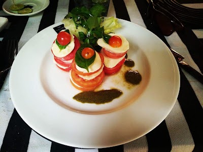 Photos of The Gallery Caf&eacute;