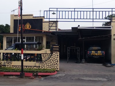 Photos of Polsek Kepung