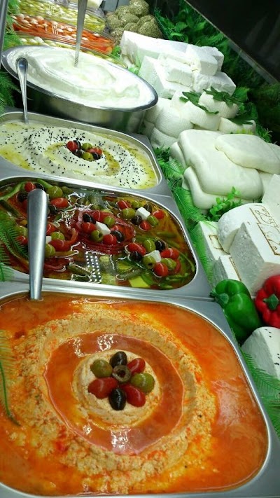 Omar Ahmad El Hajj - Supermarket