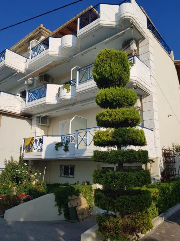 SCHINAS APARTMENS