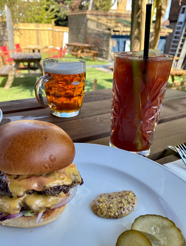 Perry Hill Pub - London