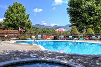 Photos of Highland Manor Inn & Conference Center