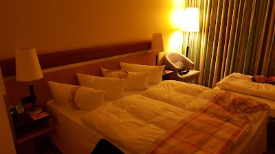 Photos of Holiday Inn Berlin Airport - Conf Centre