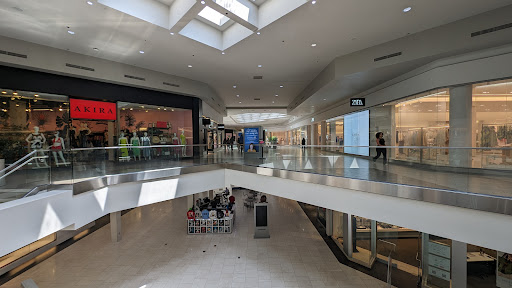 Perimeter Mall - Visual