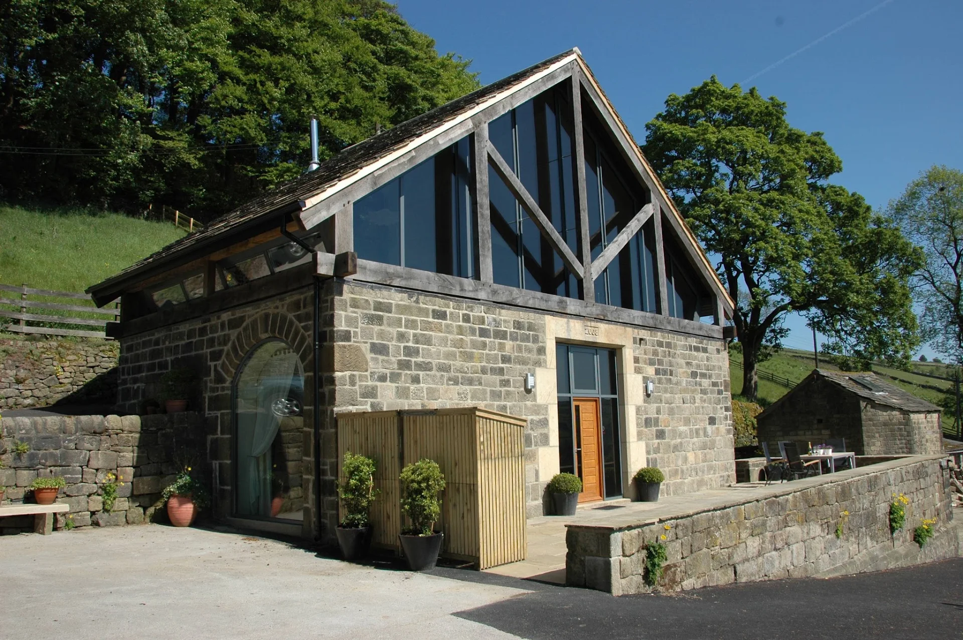 Old Cragg Hall Barn, luxury self catering holiday cottage near Hebden Bridge Yorkshire