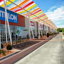 Photo n°1 de Parc commercial KAEM 110 à Amilly (Magasin d'articles de sports)