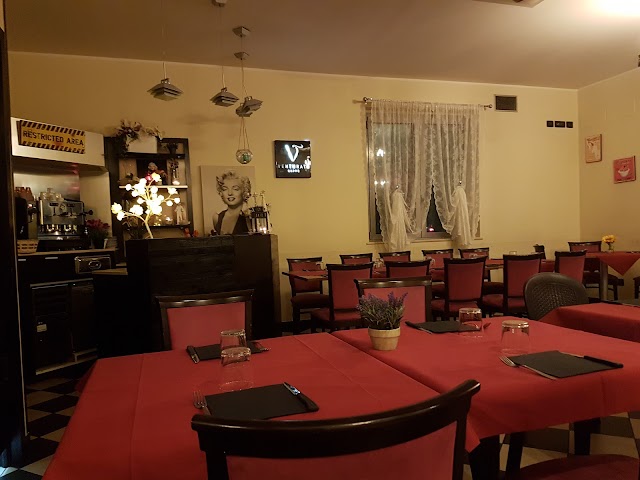 La Pecora Nera