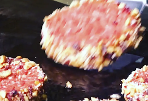 Photo n°25 de Food truck Le Central 𝓥𝓲𝓬𝓮-𝓬𝓱𝓪𝓶𝓹𝓲𝓸𝓷 𝓦𝓸𝓻𝓵𝓭 𝓯𝓸𝓸𝓭 𝓒𝓱𝓪𝓶𝓹𝓲𝓸𝓷𝓼𝓱𝓲𝓹 et 𝕮𝖍𝖆𝖒𝖕𝖎𝖔𝖓 𝕹𝖔𝖗𝖉-𝖊𝖘𝖙 𝖉𝖚 𝖇𝖚𝖗𝖌𝖊𝖗 ® à Saint-Mihiel (Restaurant de hamburgers)