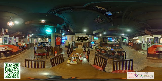 Mullies Irish Pub