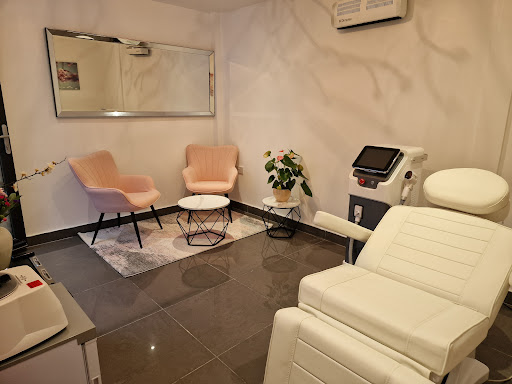 Dr KORA-Advanced Medical Aesthetics and Skin Care