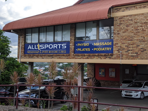 Musgrave Rd at Red Hill Shops, stop 8 - Thumbnail