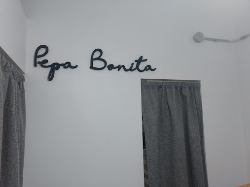 Pepa Bonita, Author: Mauro Cerutti