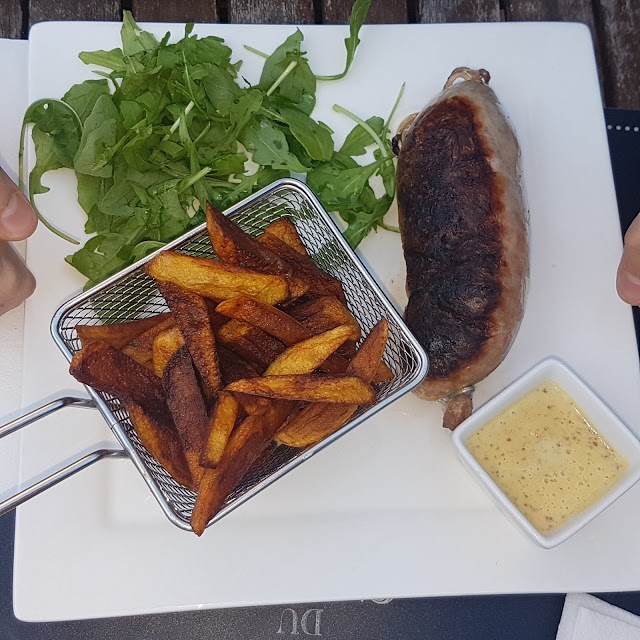 Le Cheval Blanc